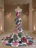 Mousseline et Velours aux Motifs Exotiques