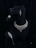 Collier en pierres