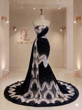 Ensemble Couture en Velours et Mousseline Scintillante